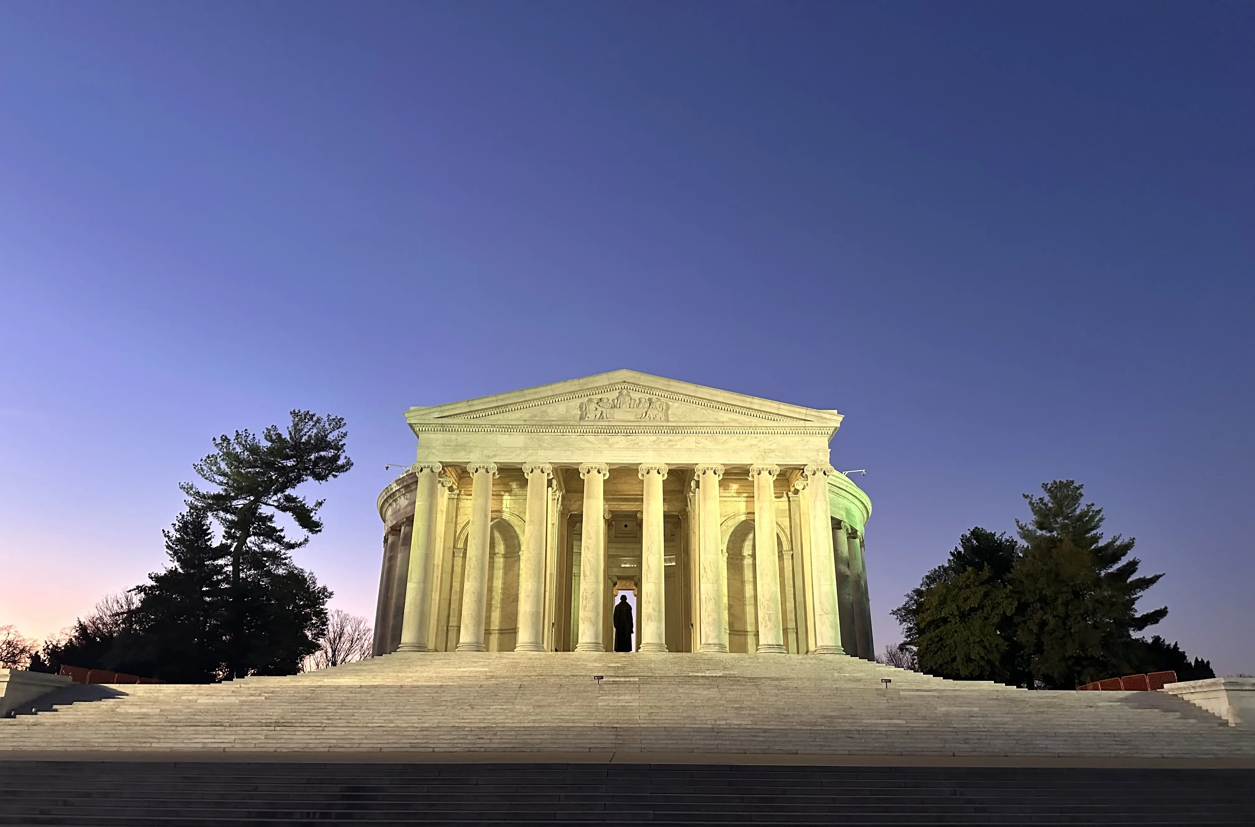 The Jefferson Memorial illuminated at dusk